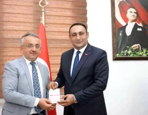 Lider Yılmaz, Türkiye Diyanet Vakfına kurban bağışında bulundu