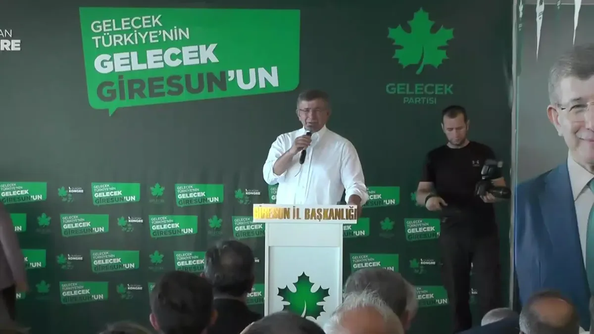 Gelecek Partisi Genel Lideri