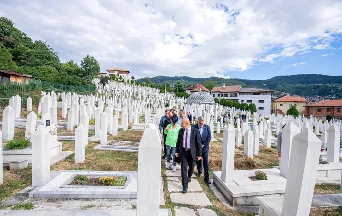 İzmir Büyükşehir Belediye Bakanı