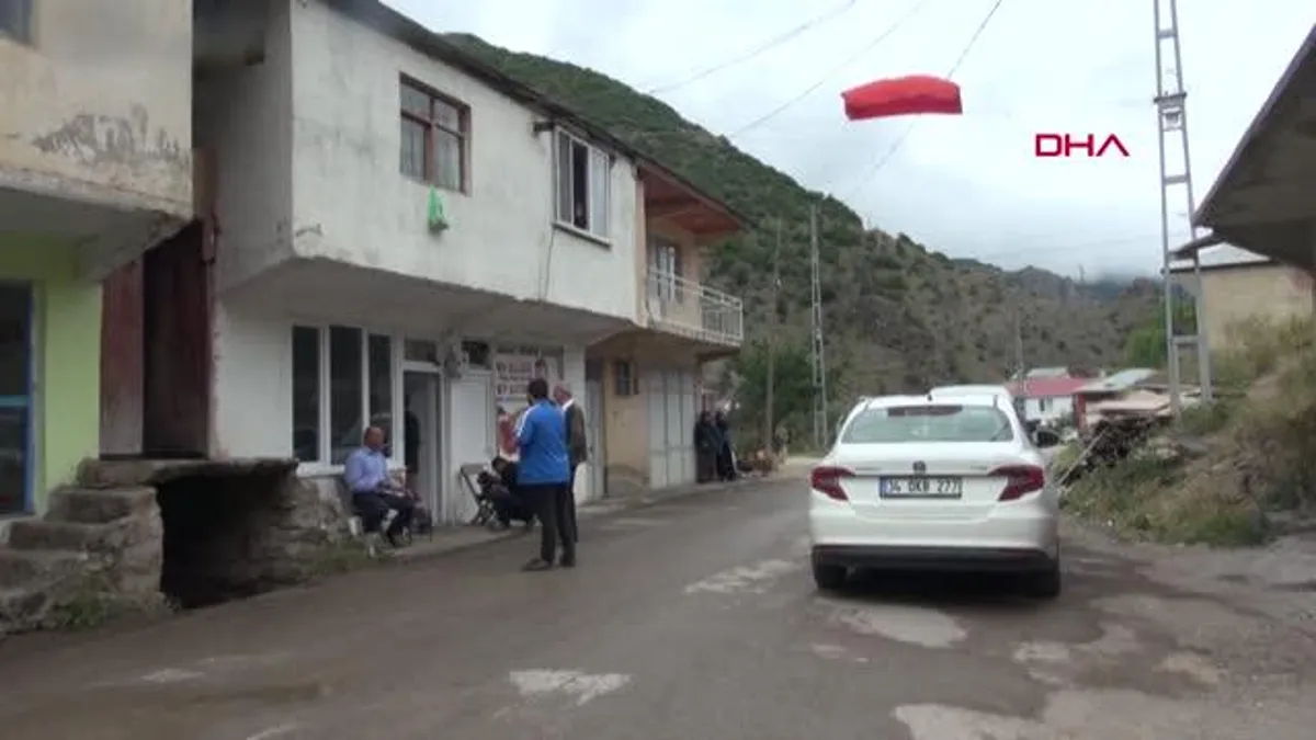 TUNCELİ'de, PKK'lı teröristler tarafından