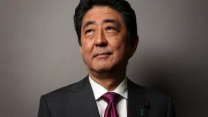 Shinzo Abe: Japonya’nın en uzun mühlet başbakanlık yapan başkanı geride nasıl bir miras bıraktı?