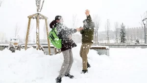 Sinop’ta okullar tatil mi? 4 Mart Cuma Sinop’ta kar tatili ilan edildi mi?