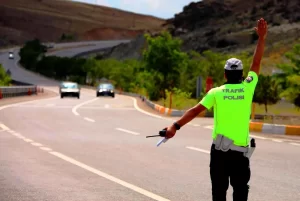 Son dakika: Konya polisinden tatil dönüşündeki şoförlere mola uyarası