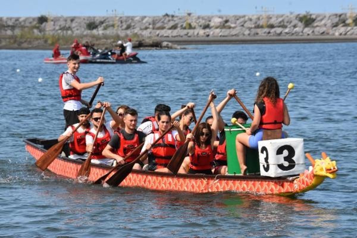 Ordu’da Dragon Bot Yarışında Sportmenler Denize Düştü