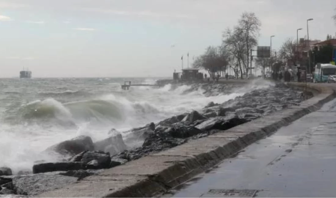 İSTANBUL'da öğlen saatlerinden itibaren