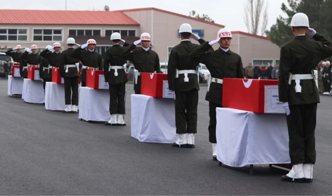 Irak'ın kuzeyindeki Pençe-Kilit Harekatı