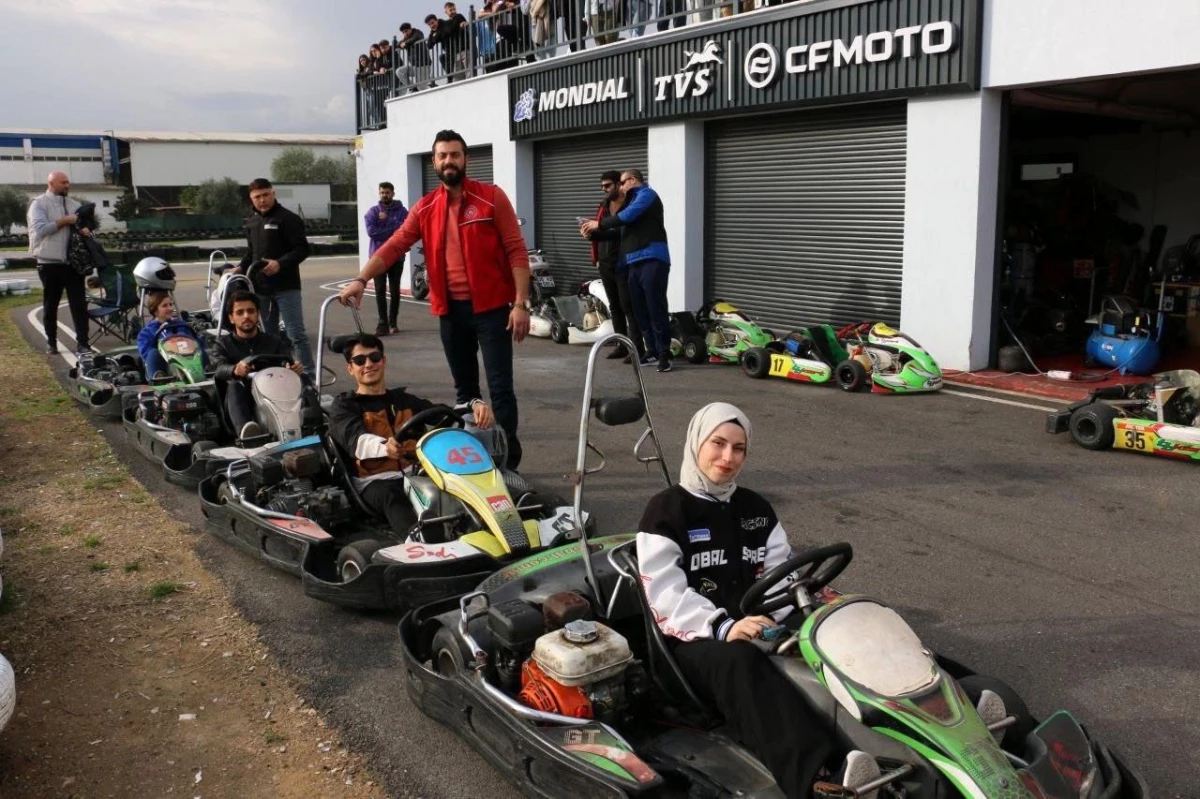 Aydın’da Gençler Go-Kart Pistinde Yarıştı