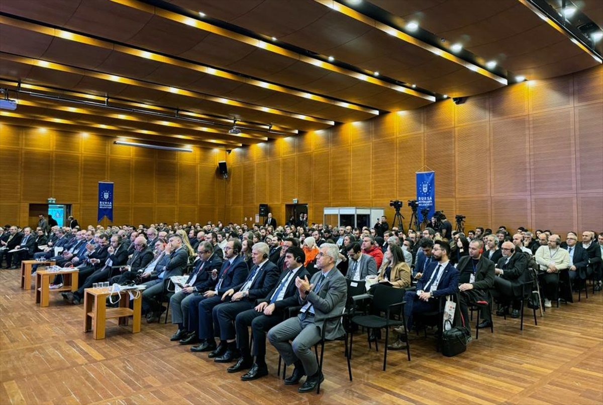 Bursa’da İş Sıhhati ve Güvenliği Konferansı Başladı