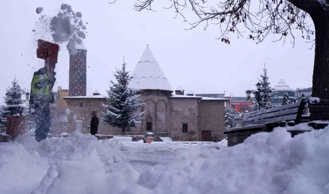 Erzurum'da dün geceden itibaren