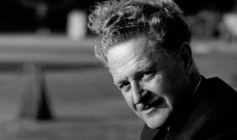 Komünist şair Nâzım Hikmet doğumunun 122. yılında anılıyor