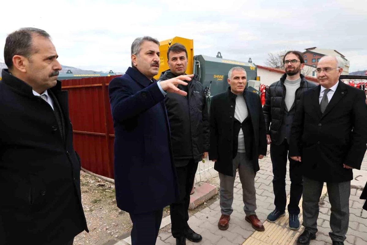 Tokat Belediyesi, kent içi trafiğine yeni tahliller üretmek için çalışmalara devam ediyor