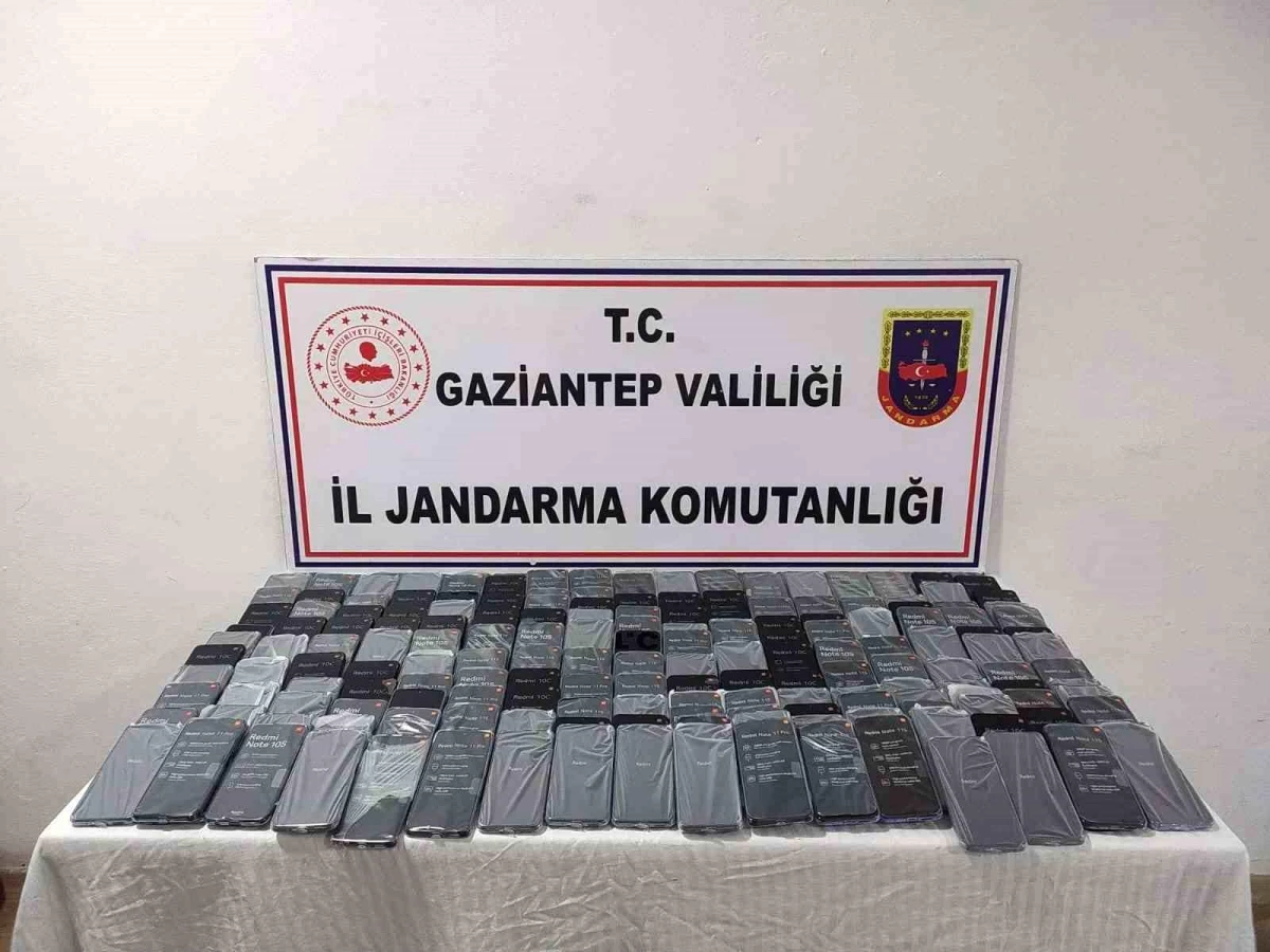 Gaziantep’te Kaçakçılık ve Uyuşturucu Operasyonunda 460 Kuşkulu Yakalandı