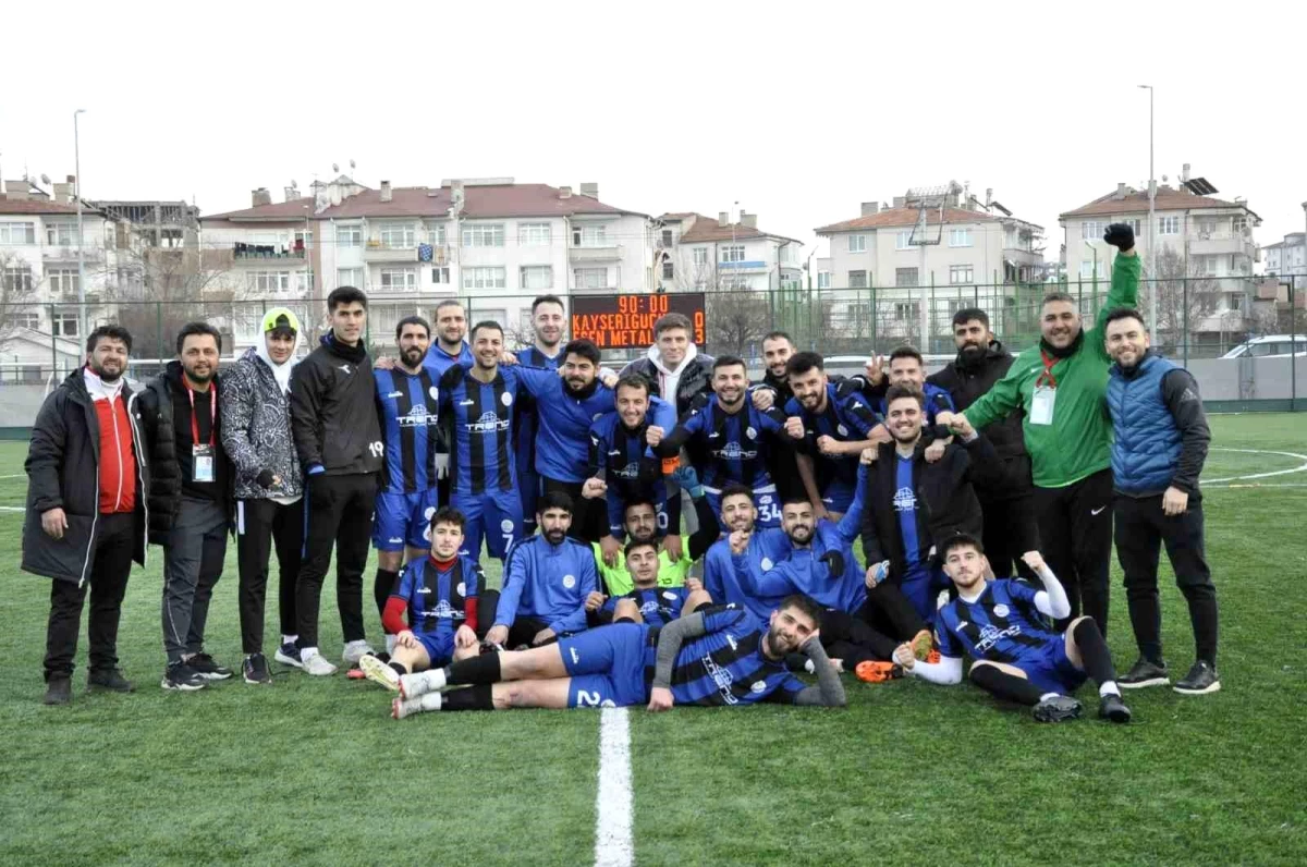 Kayseri Esen Metal SK, Kayserigücü FK’yı 3-0 yenerek tepeye yaklaştı