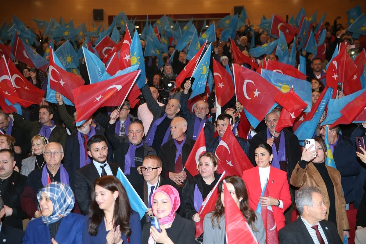 Meral Akşener: Rekabet edilen bir iklim oluşturmalıyız