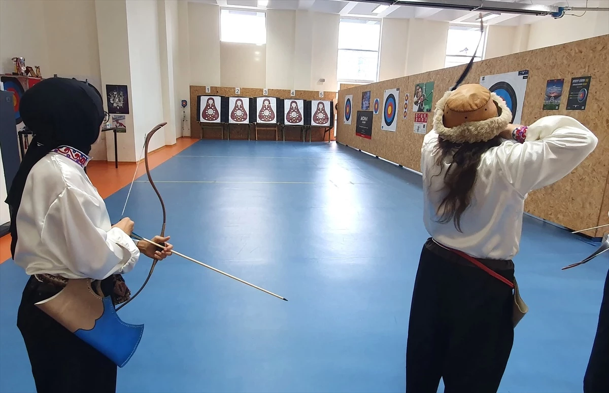 Nevşehir Belediyesi Gençlik ve Spor Kulübü Atletleri Klasik Türk Okçuluğu Vilayet Karşılaşmasında Muvaffakiyet Elde Etti