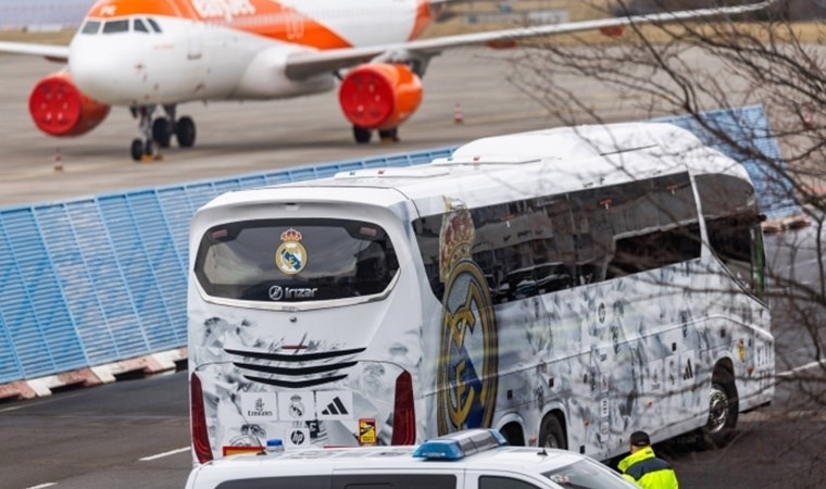 Real Madrid grup otobüsü kaza yaptı!