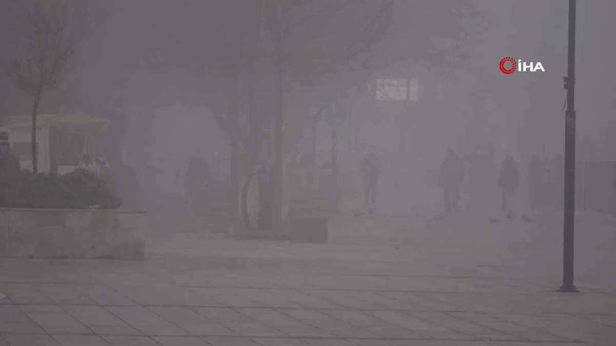 Çanakkale’de sis tesirli olmaya devam ediyor