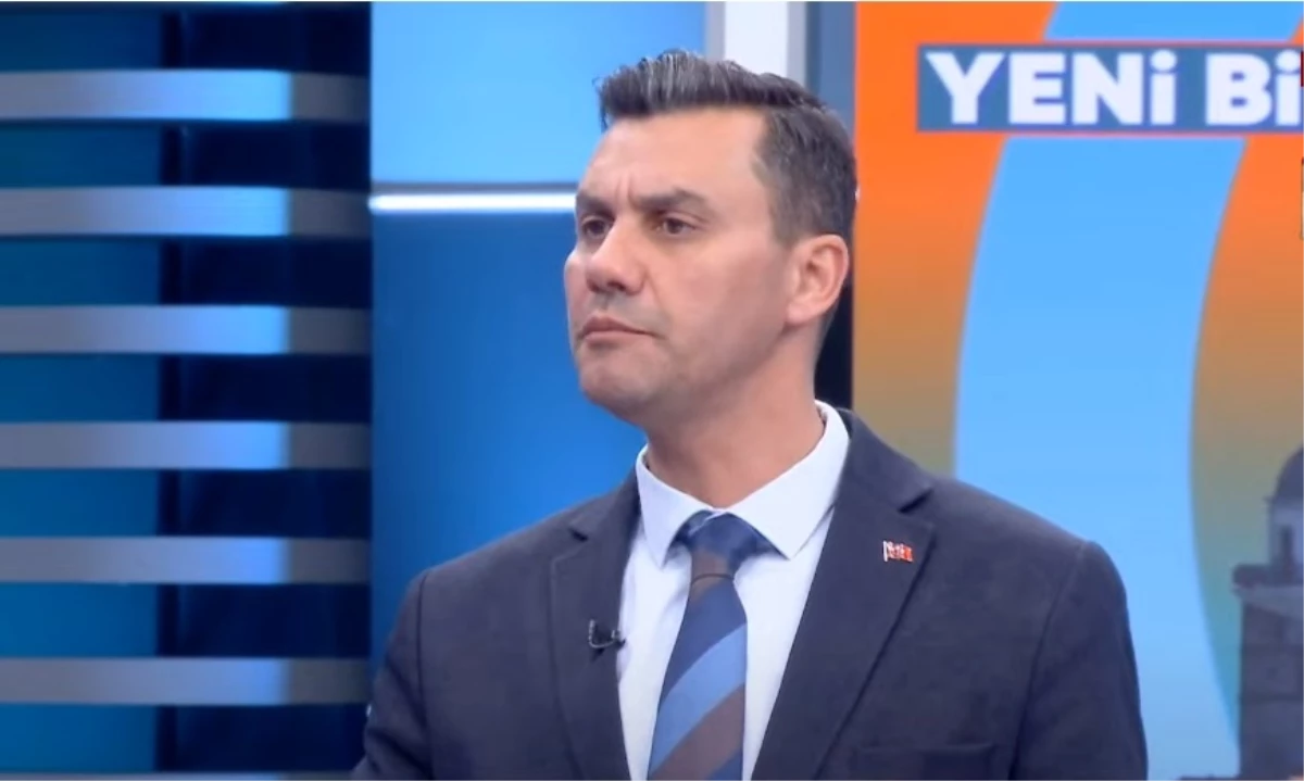 Ferdi Zeyrek kimdir? Halk Tv konuğu Ferdi Zeyrek kaç yaşında, nereli? Ferdi Zeyrek biyografisi!