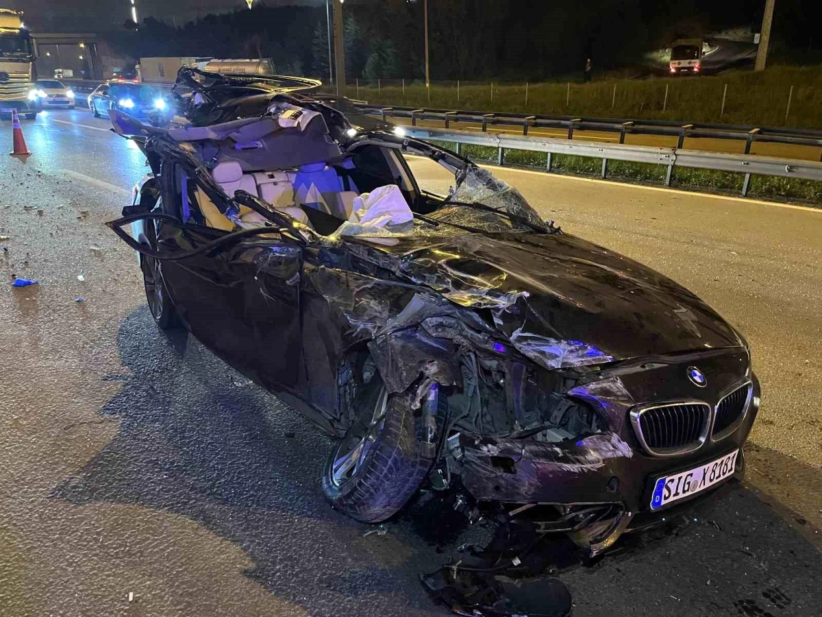 TEM Otoyolu’nda feci kaza: 1 meyyit, 2 yaralı